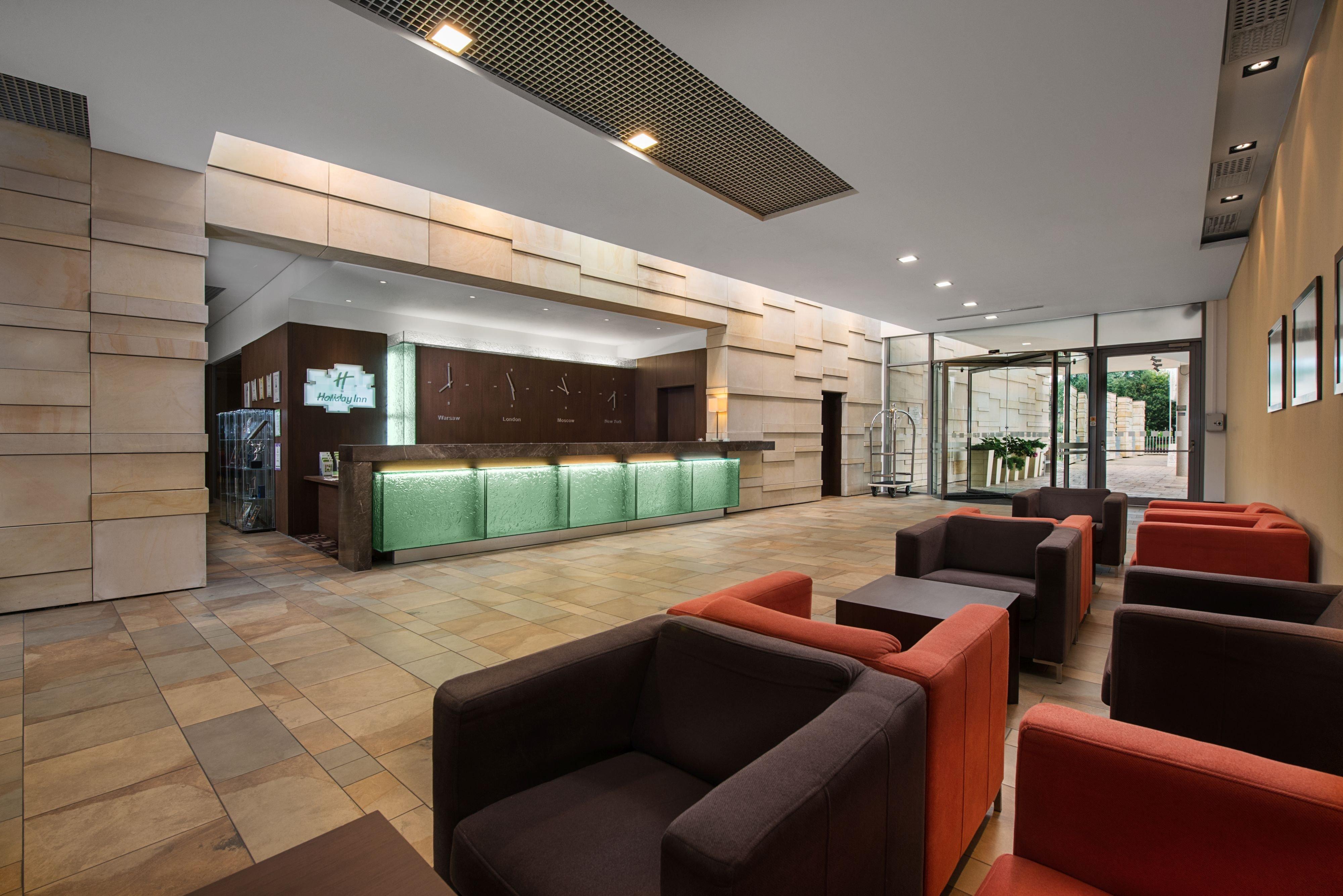 Holiday Inn Resort Warsaw Jozefow By Ihg Exterior photo